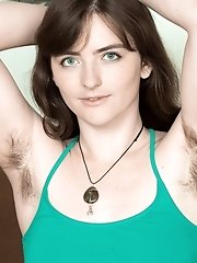 Snow puts on a sexy time stripping nude on couch